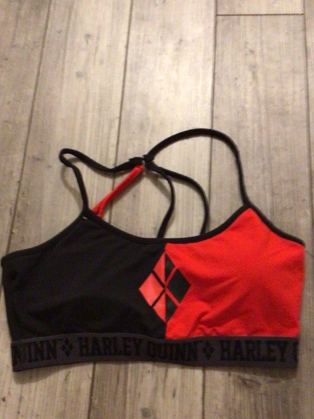DC Comics Harley Quinn Black and Red Sports Bra L